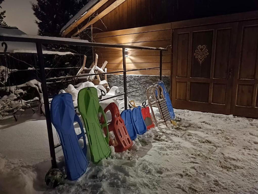 Pokoje i apartamenty u Sabiny - DOSTĘP DO JACUZZI TYLKO W WYBRANYCH OPCJACH sprawdź poniżej szczegóły rezerwacji v zime