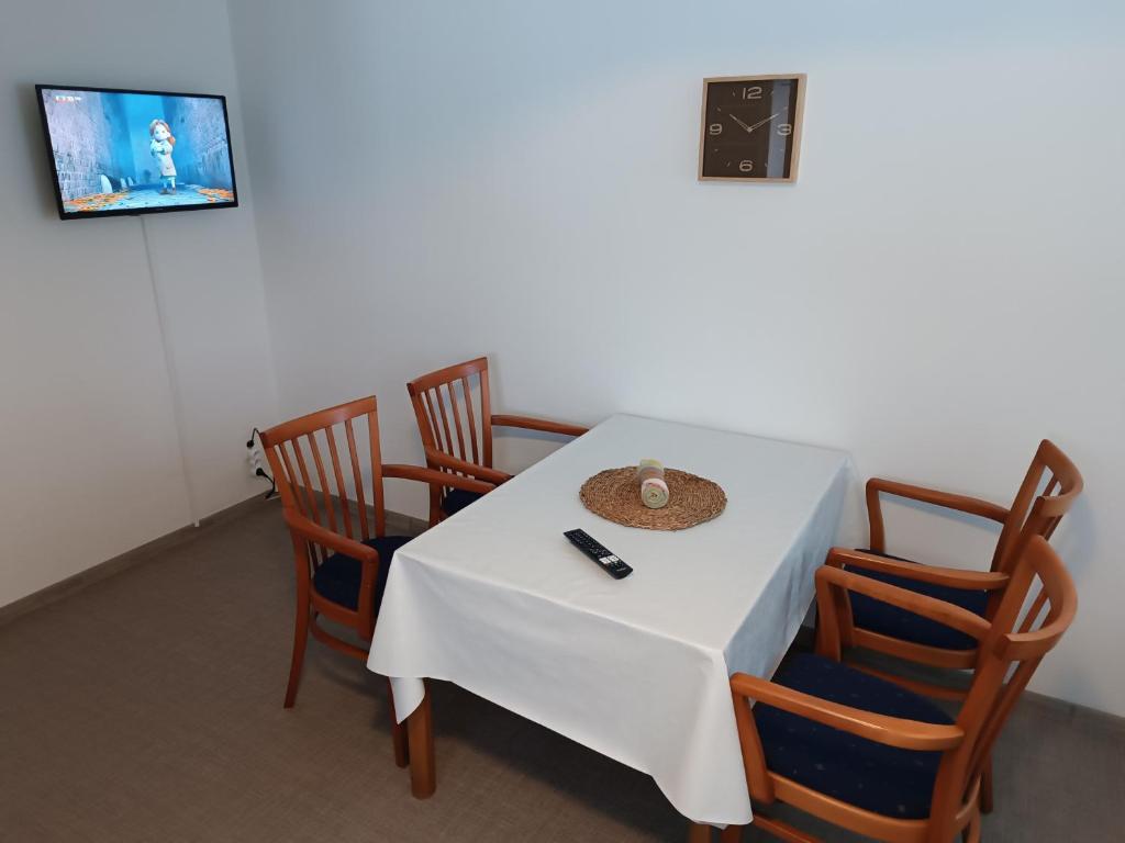 TV a/nebo společenská místnost v ubytování Hotel Bečva na Horní Bečvě