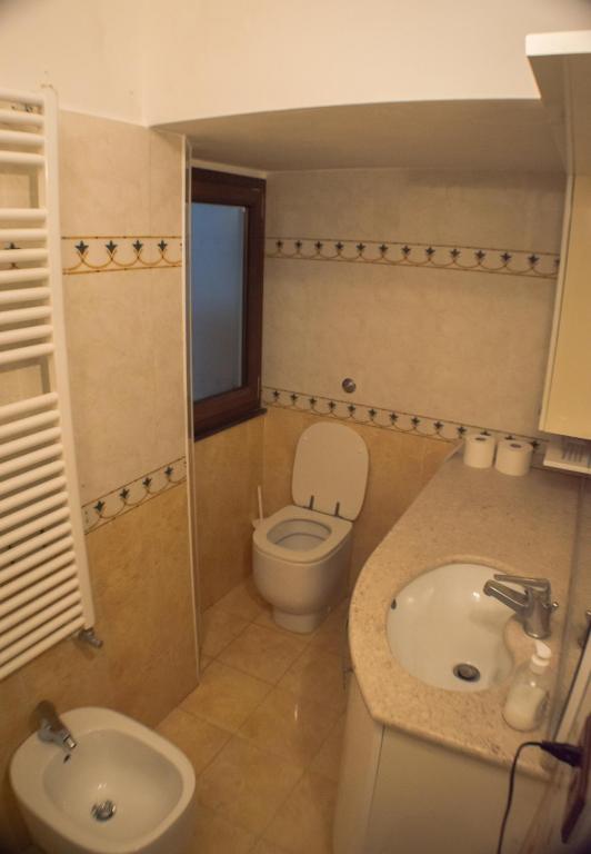 Koupelna v ubytování OStellin Genova Hostel