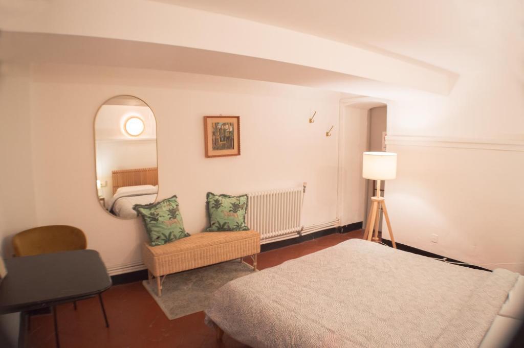 Postel nebo postele na pokoji v ubytování OStellin Genova Hostel