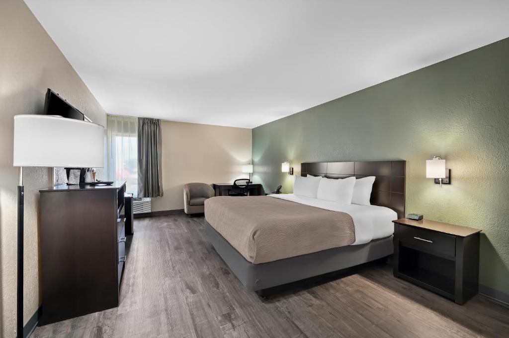 Quality Inn Fort Myers Cape Coral - King Room Huisdiervriendelijk Niet Roken