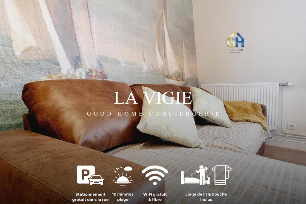 a poster for a hotel room with a bed at *Villa Marine*La Vigie - Duplex in Coudekerque-Branche