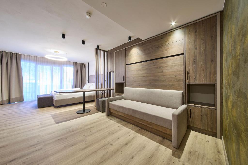 Posezení v ubytování LH Suites Aparthotel NEW OPENING