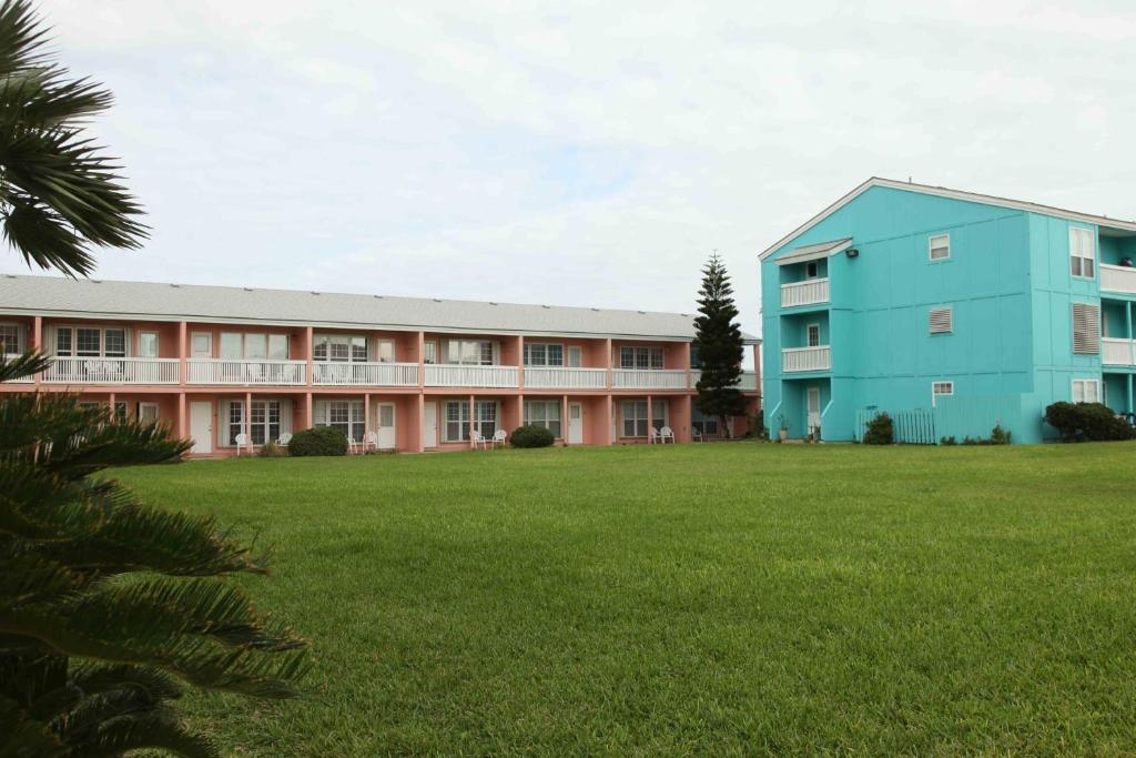Budova, kde se aparthotel nachází