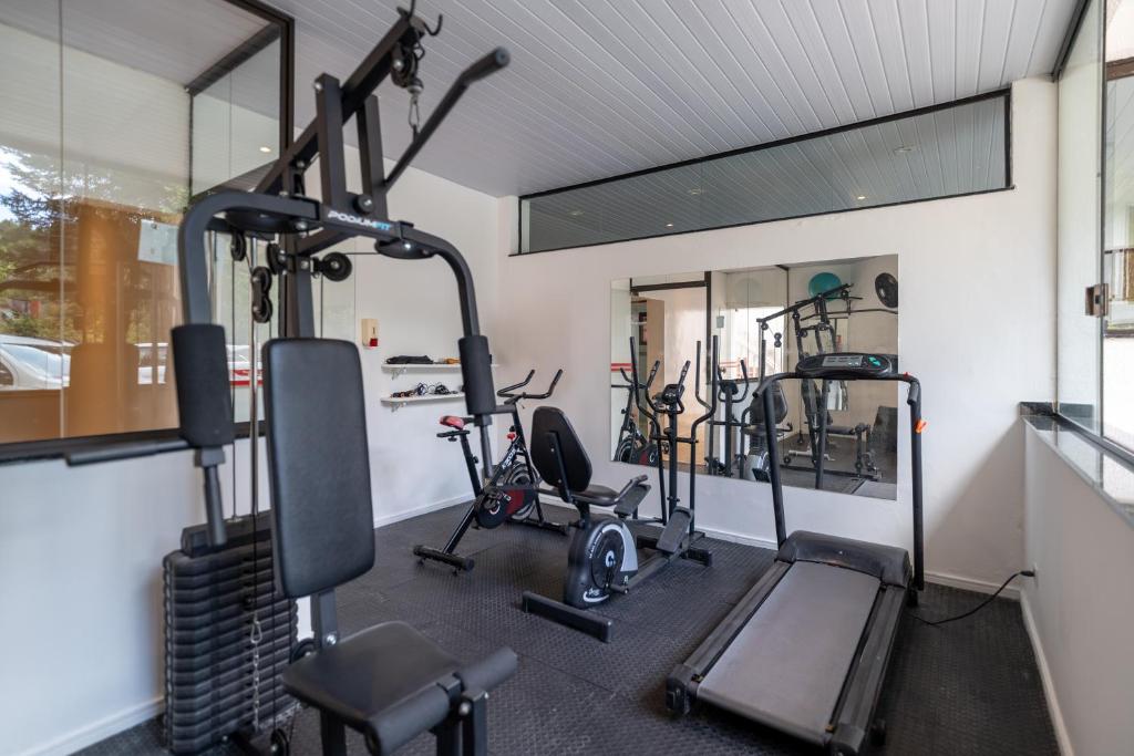 Fitness centrum a/nebo fitness zařízení v ubytování Pousada Campos dos Holandeses - Campos do Jordao