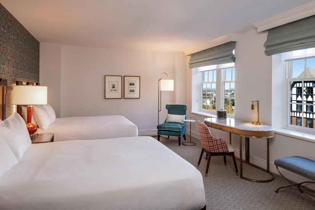 Hotel Roanoke & Conference Center, Curio Collection by Hilton - Queen Room With Two Queen Beds - Hearing Access