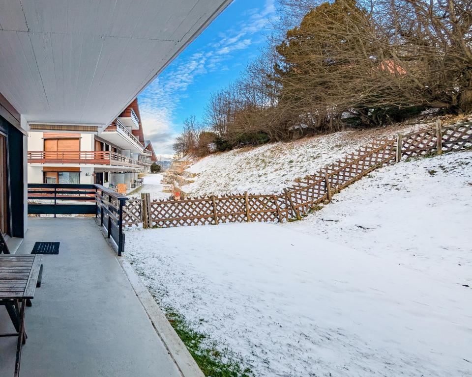 Cosy Centered with Garden and View in Veysonnaz v zimě