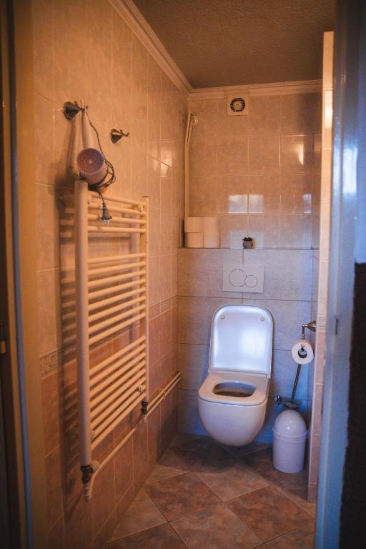 Kúpeľňa v ubytovaní Vilka Stefi
