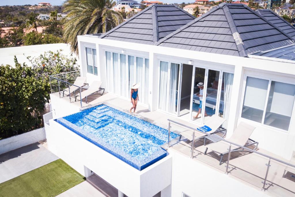Ocean Z Boutique Hotelの敷地内または近くにあるプール
