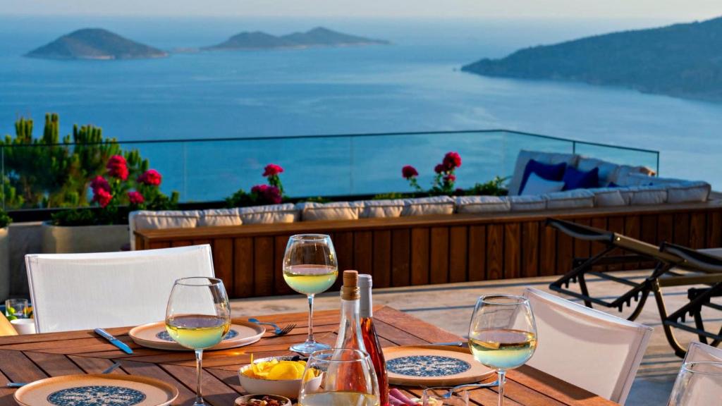 Fotografie z fotogalerie ubytování Kalkan Luxury 5 Bedroom Villa - 9881 v destinaci Kalkan
