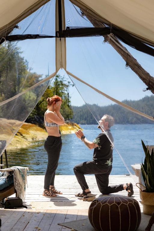 Příroda nedaleko luxury tent