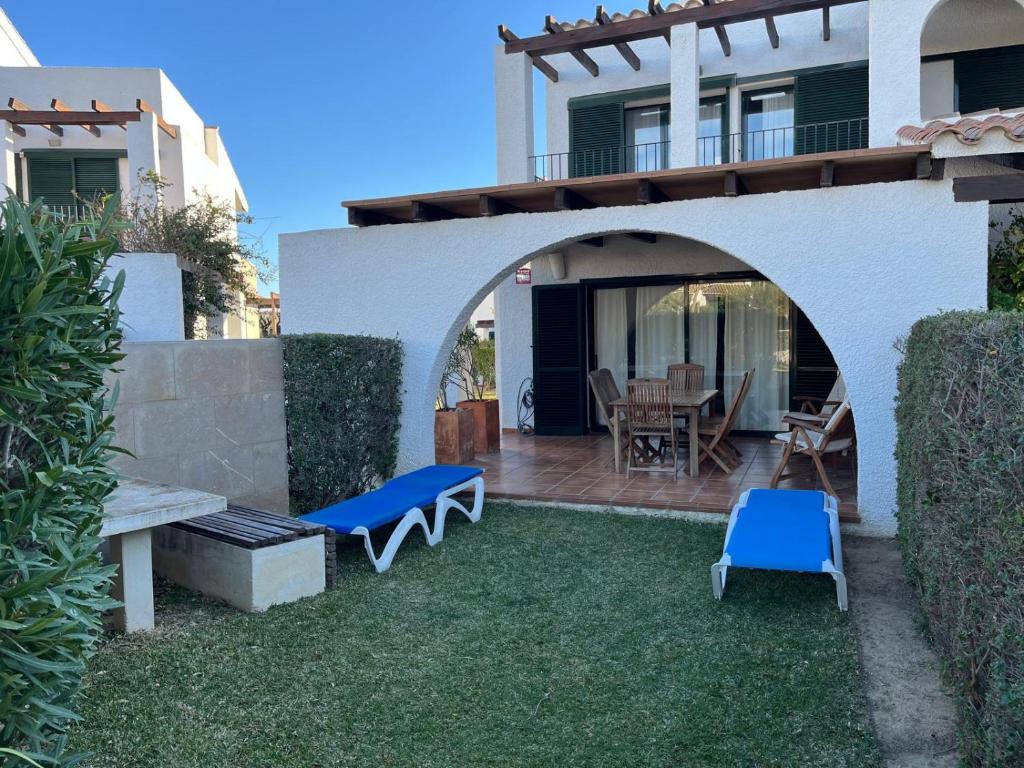 Κήπος έξω από το Miel y Flor - Casa en Les Oliveres ideal para familias