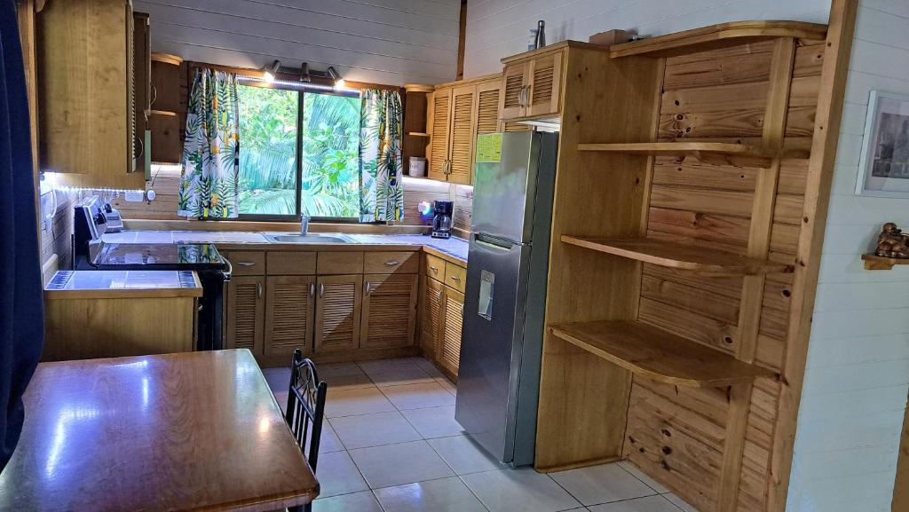 Kuchyň nebo kuchyňský kout v ubytování Cabinas Costa Tropicana