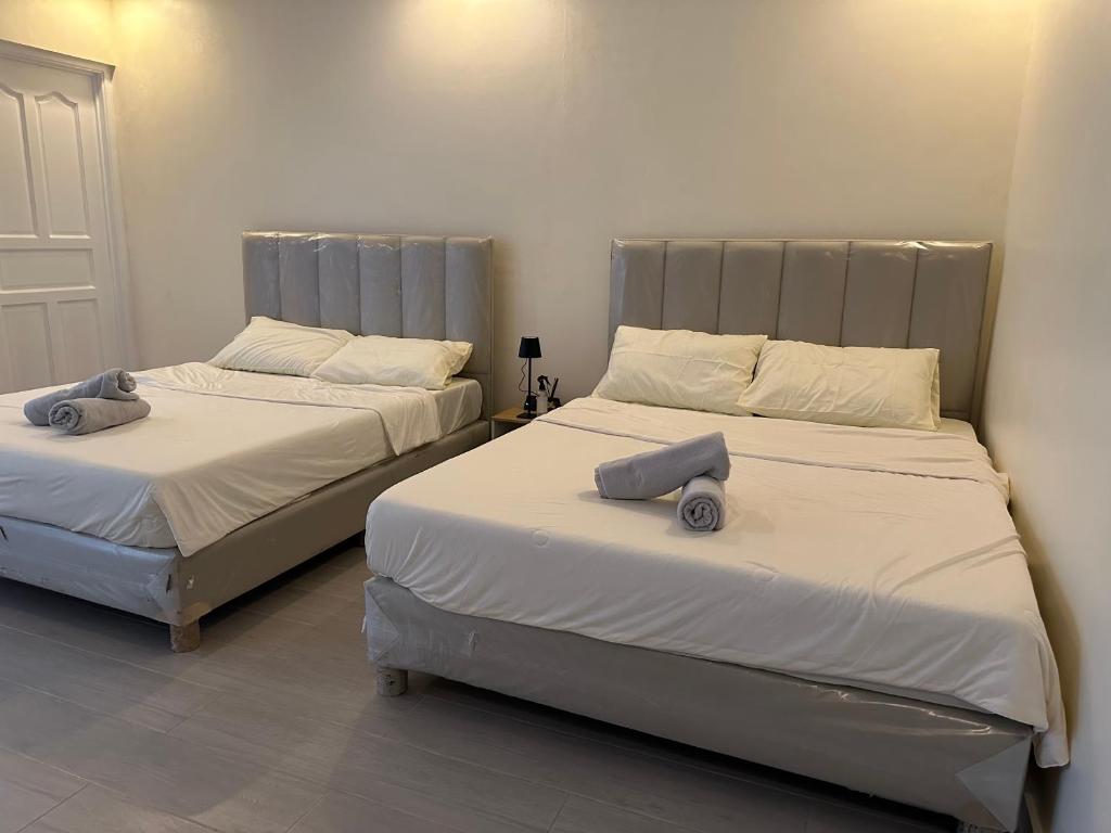 Postel nebo postele na pokoji v ubytování 3 bedroom in San Fernando La Union Near CSI, SM, Puregold