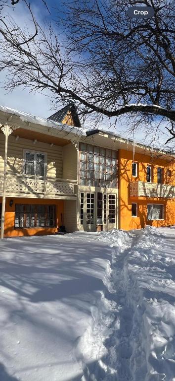 Здание виллы