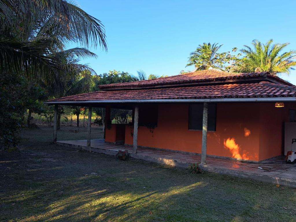 Το κτήριο όπου στεγάζεται  η παραθεριστική κατοικία