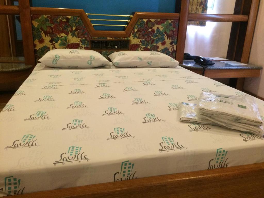  Saville Hotel