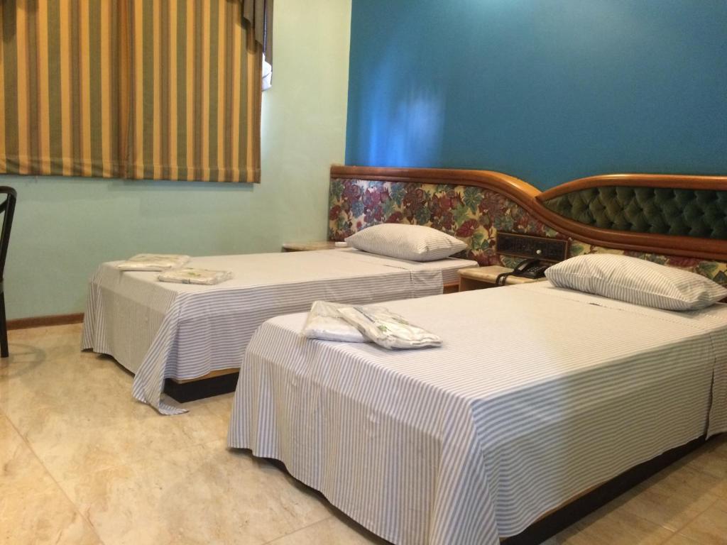  Saville Hotel