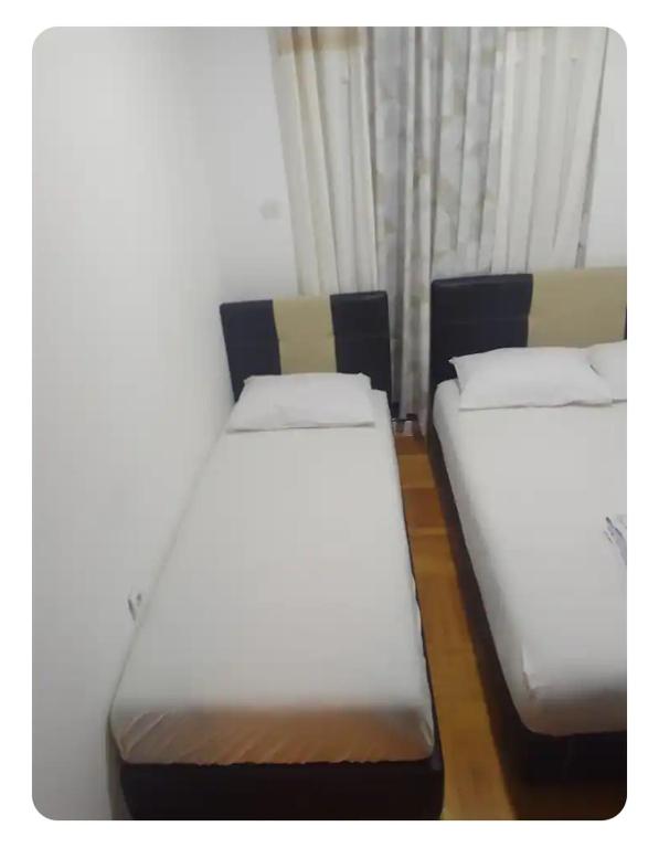 Stan Budva Rozino