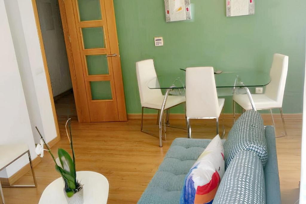 Część wypoczynkowa w obiekcie Modern Apartment Málaga 80 m² + Balcony