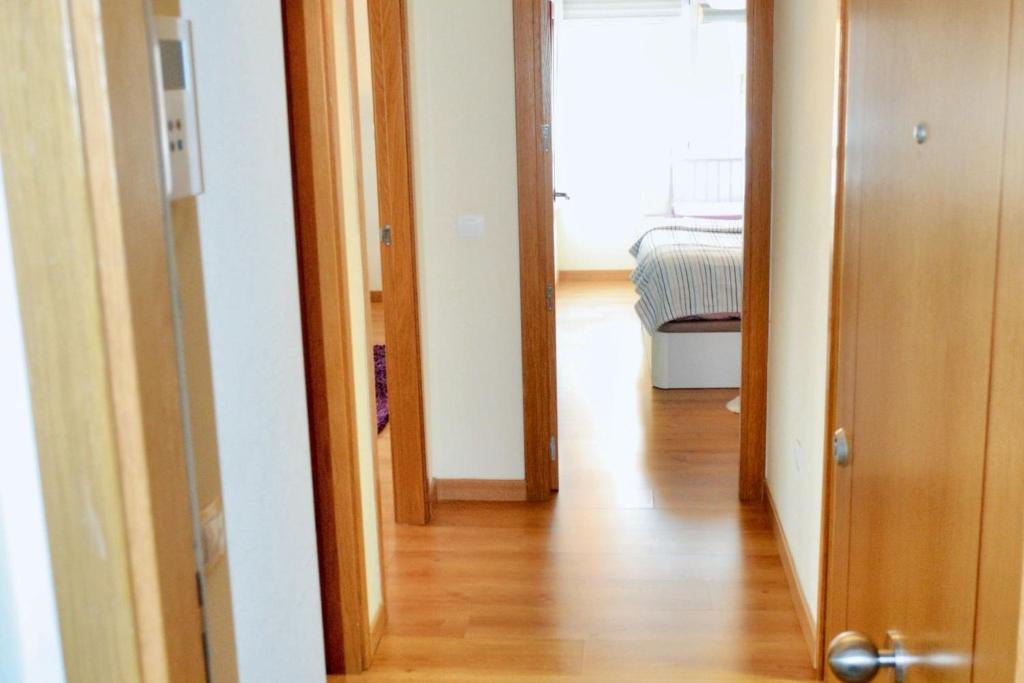 Łóżko lub łóżka w pokoju w obiekcie Modern Apartment Málaga 80 m² + Balcony