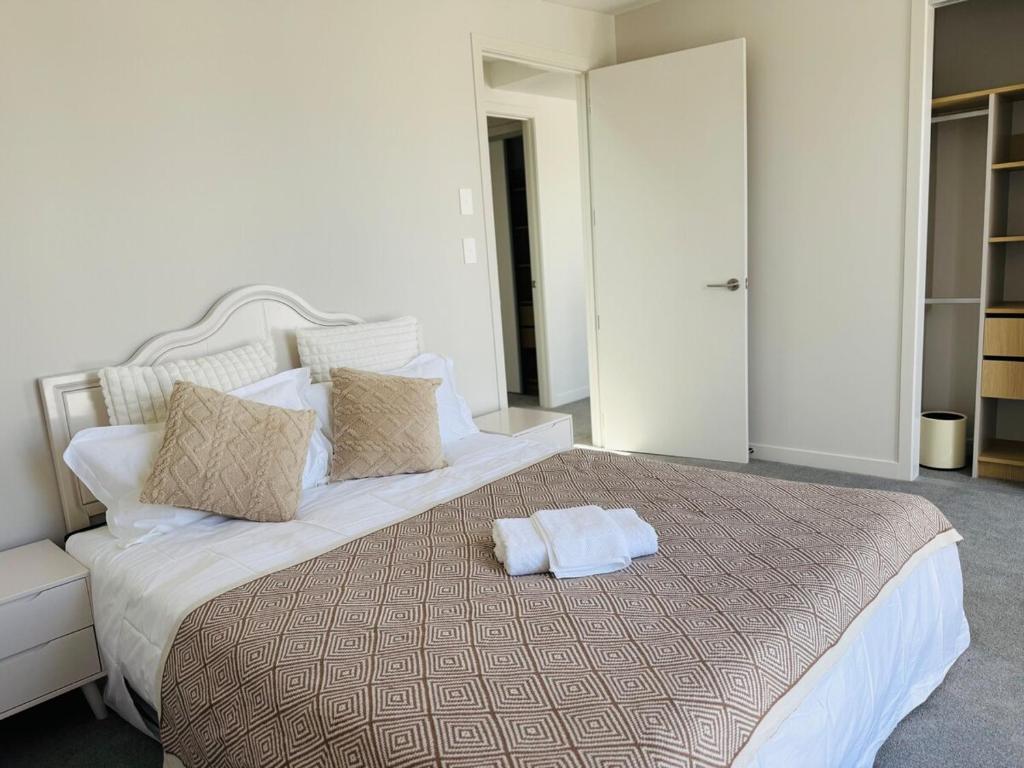 Brand new Luxury home in Remuera - Resim 20