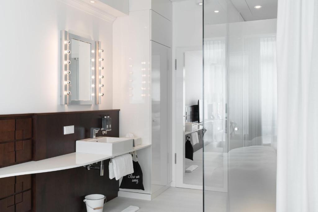 Ruby Coco Hotel Dusseldorf - Resim 31