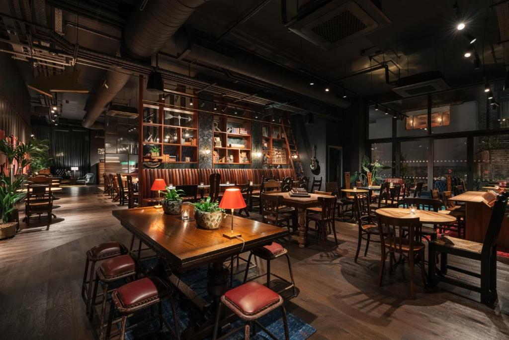 Ruby Stella Hotel London - Resim 13