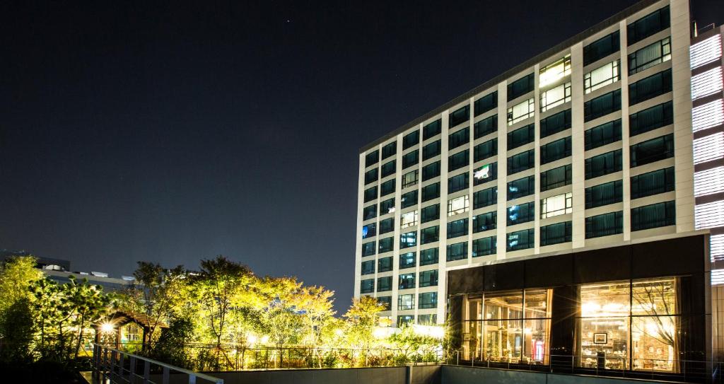 Budova, kde se hotel nachází