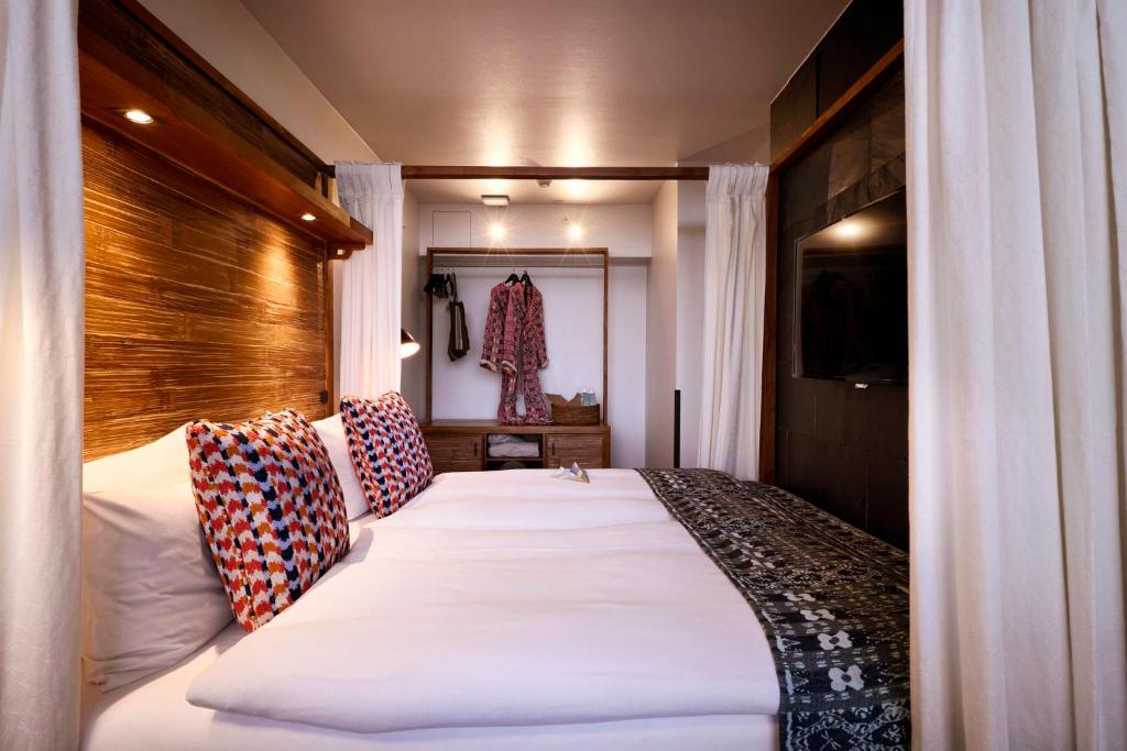 
Junior Suite with Private Terrace
