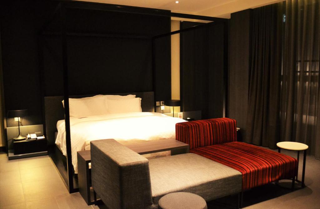 Postel nebo postele na pokoji v ubytování Hotel Lainn