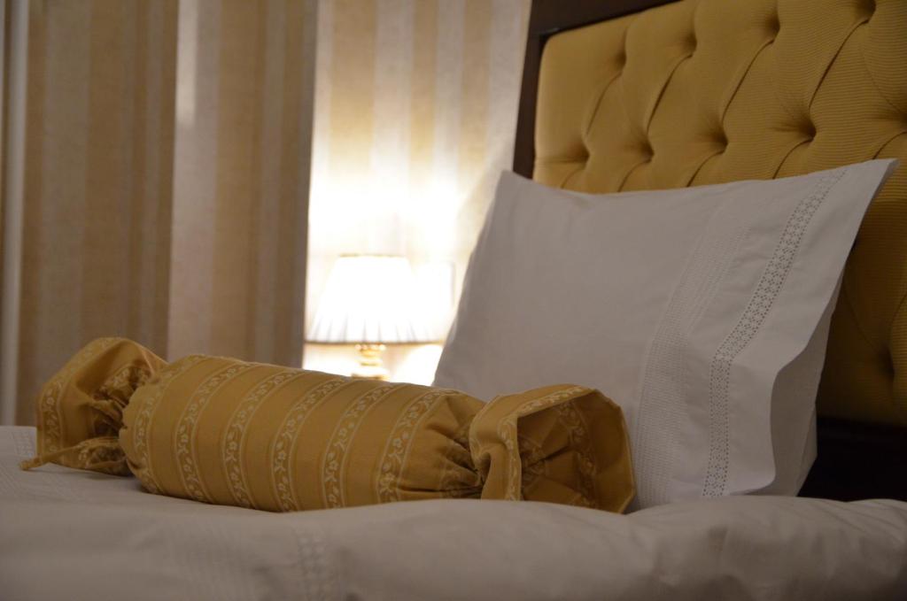 The Arlington Boutique Hotel - Twin Room With Balcony