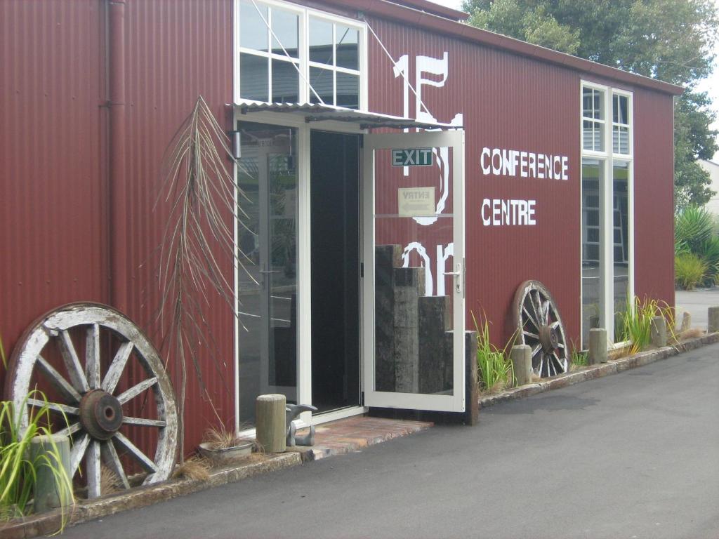 151 On London Motel & Conference Centre - Resim 41