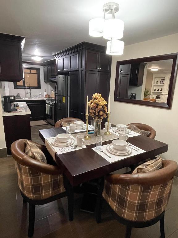 Kuchyň nebo kuchyňský kout v ubytování Millers Townhouse