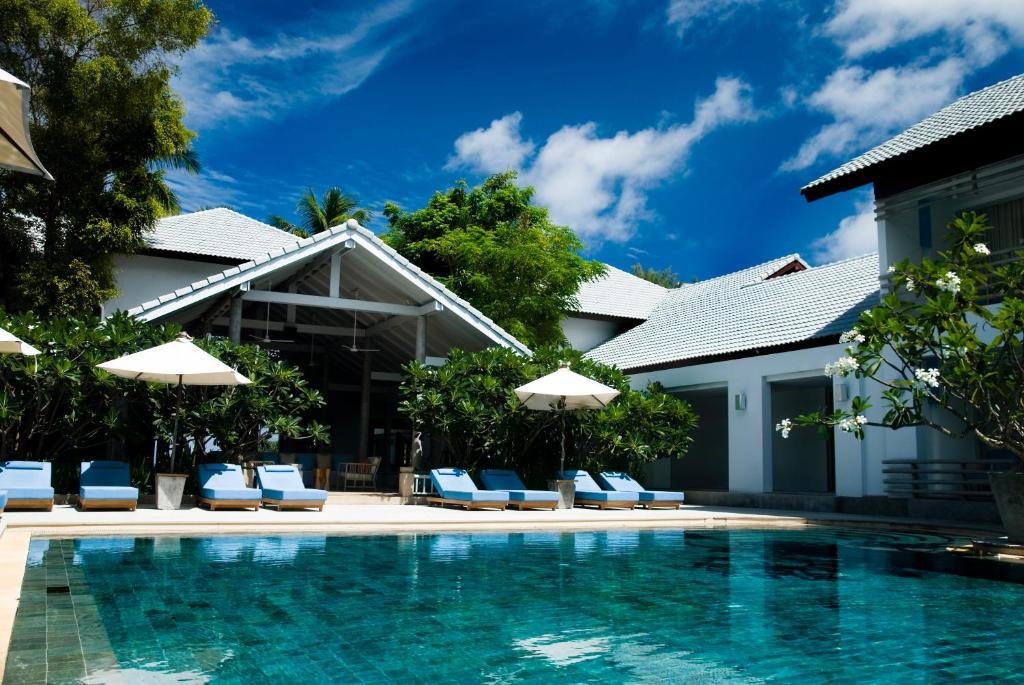 Resort Ramada by Wyndham Phuket Southsea, Karon Beach, Thailand -  Booking.com