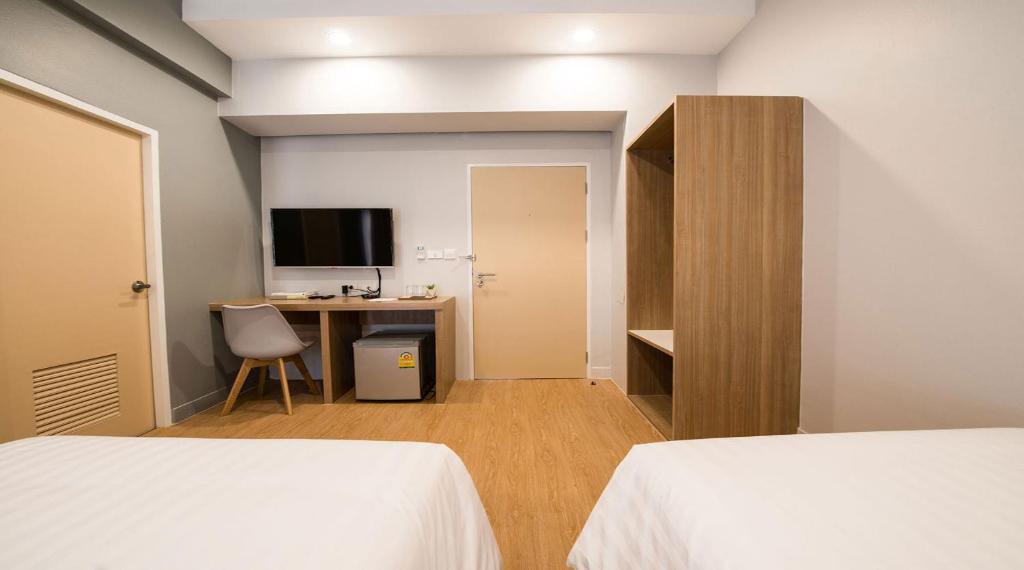 TV a/nebo společenská místnost v ubytování Shade House - Bitec Bangna