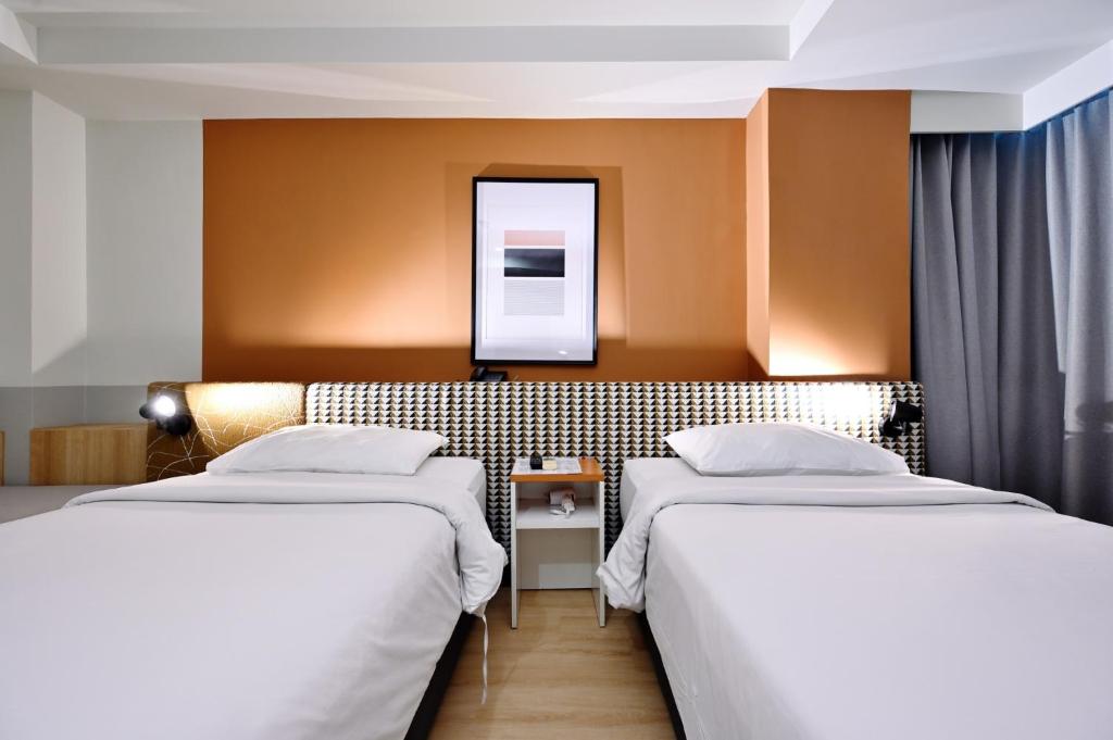 Anya Nana at Sukhumvit Bangkok - Resim 34