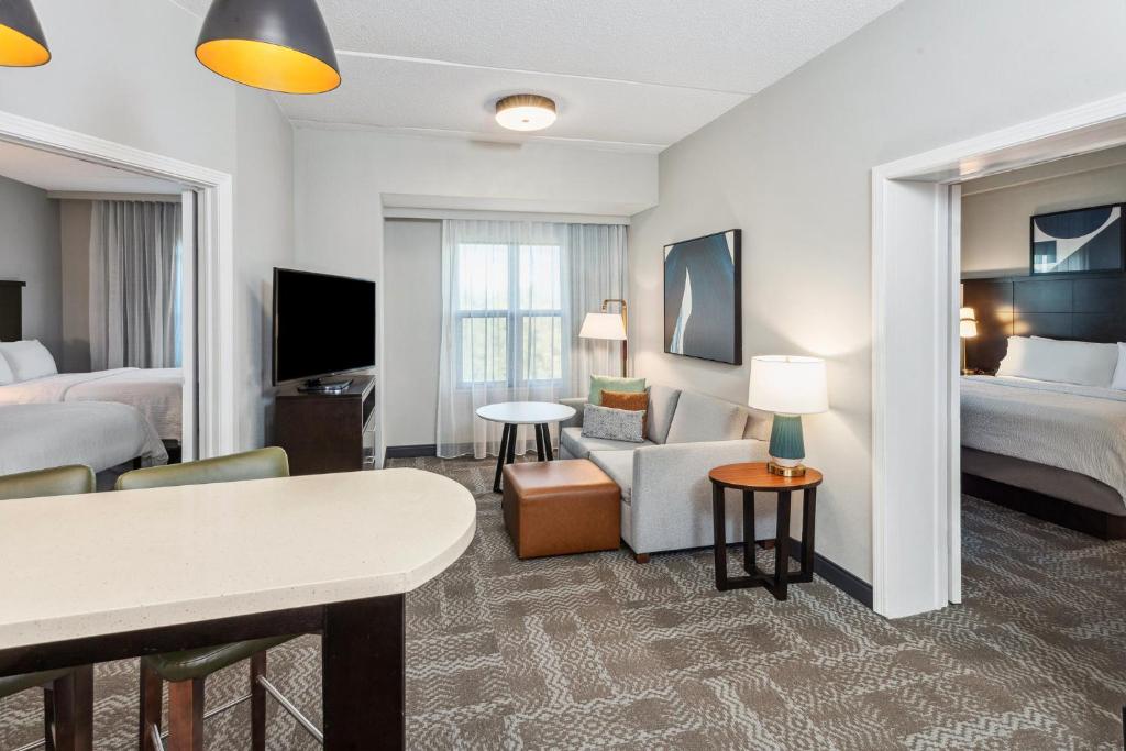 Staybridge Suites Albany Wolf Rd-Colonie Center by IHG photo