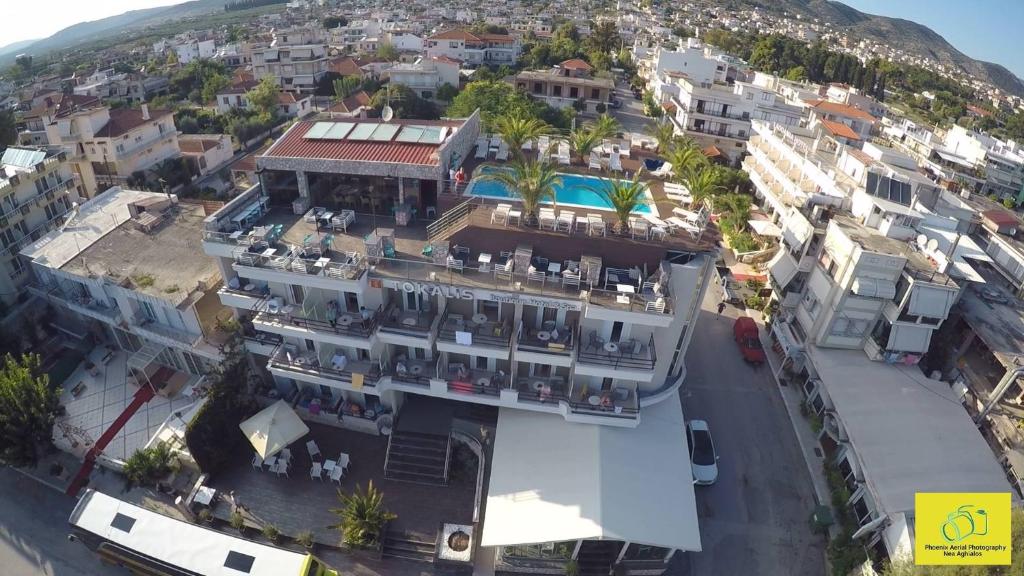 Letecký snímek ubytování Tokalis Boutique Hotel & Spa