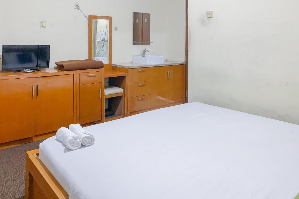 Urbanview Hotel Syariah near UPI Sumedang - Habitación Doble Deluxe