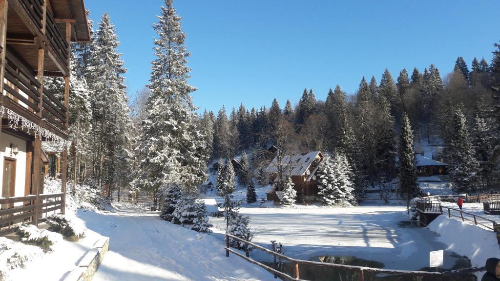 Hotel Ozero Vita v zimě