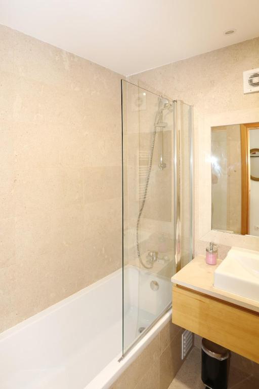 Quiet Prince Apartments - 10