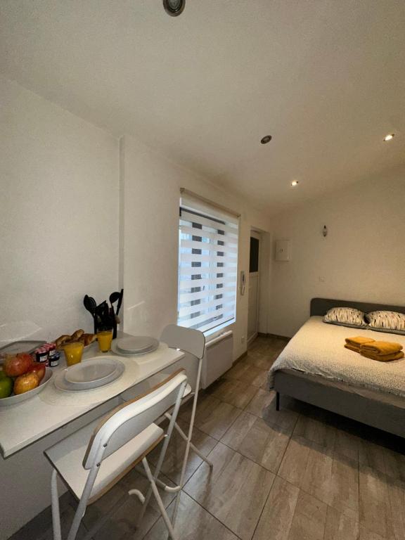 Le 6 - Joli petit studio, Centre ville - stationnement gratuit – photo 2