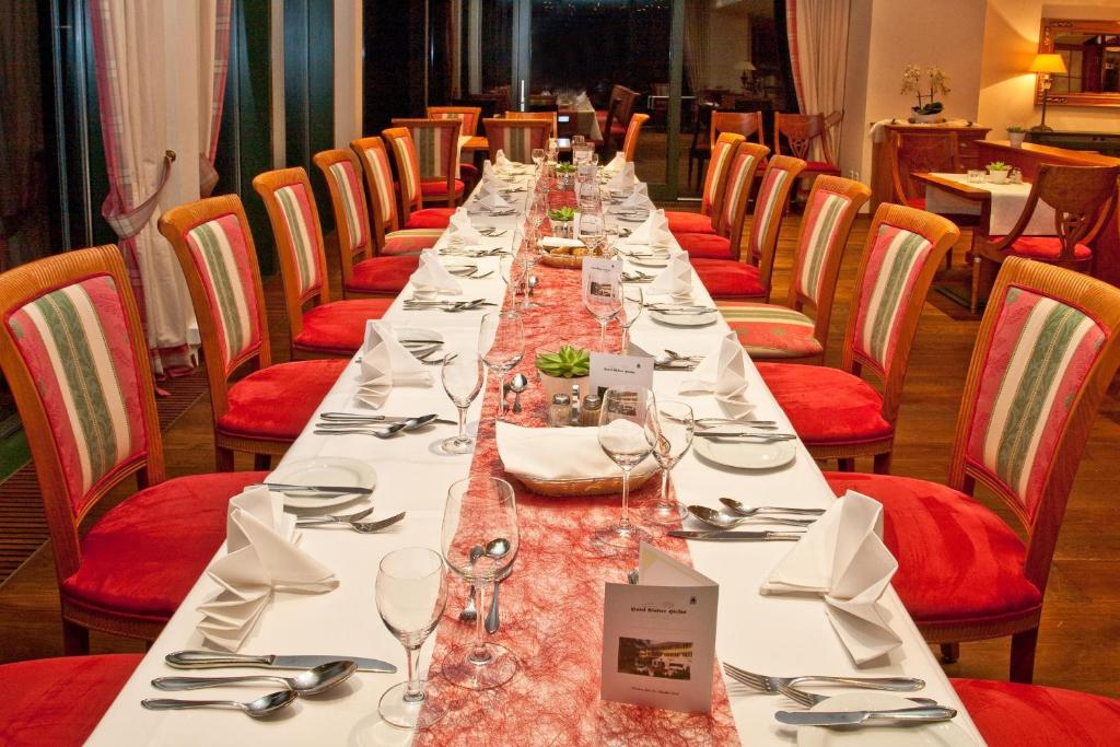 Nápoje v ubytování Hotel Kloster Hirsau