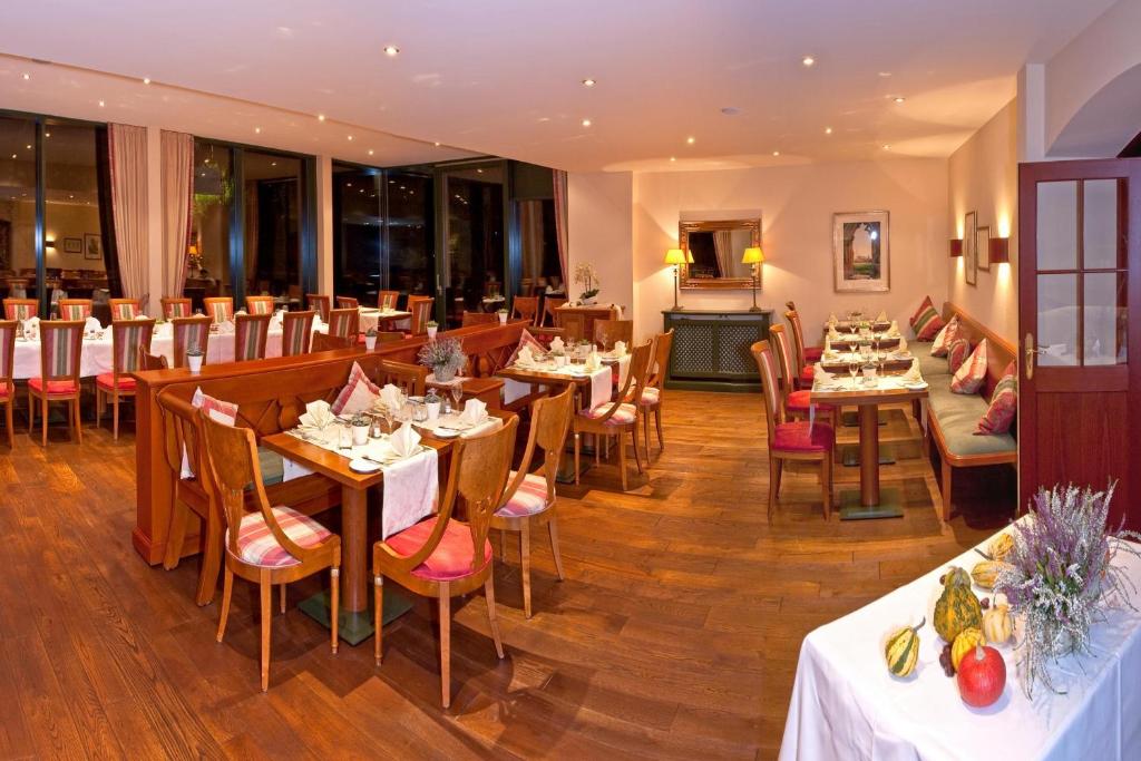 Restaurace v ubytování Hotel Kloster Hirsau