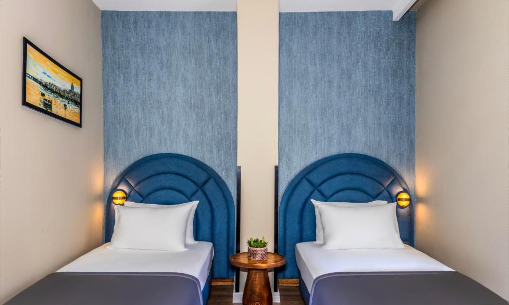 Nenessa Airport Hotel - 18