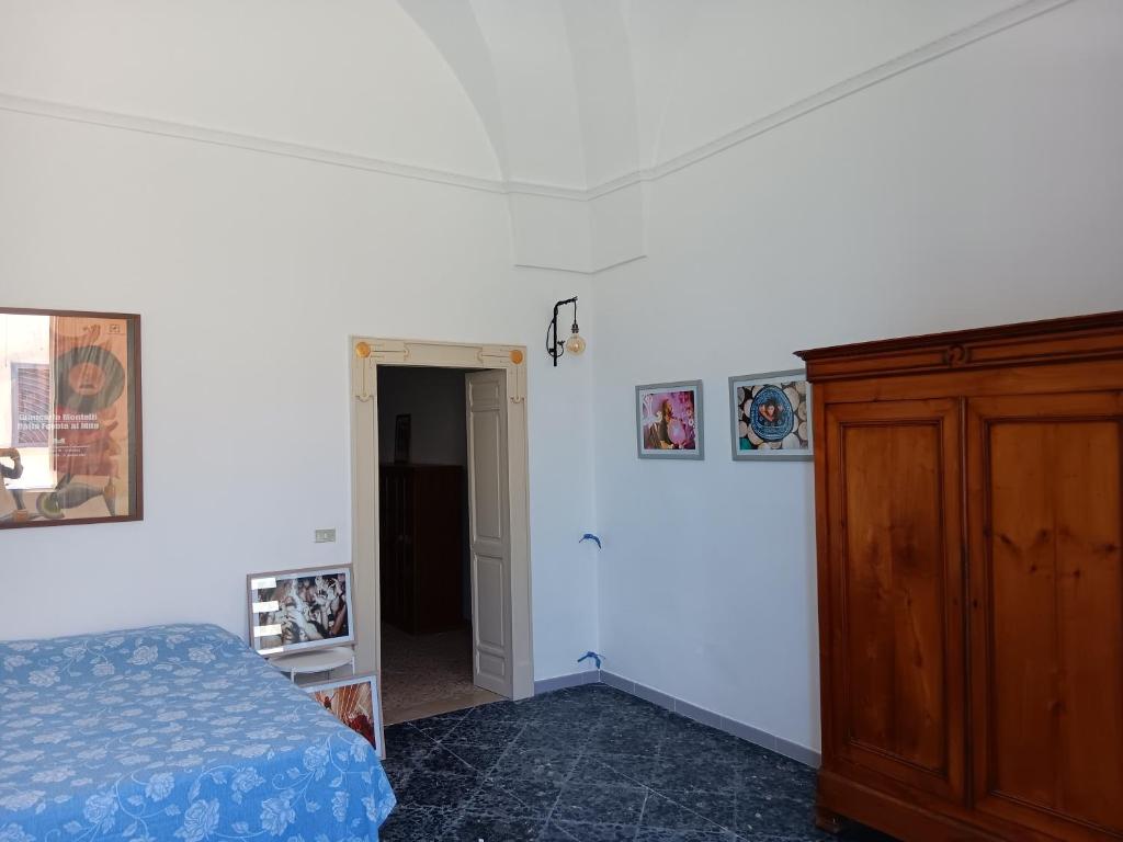 A bed or beds in a room at Casetta Rita