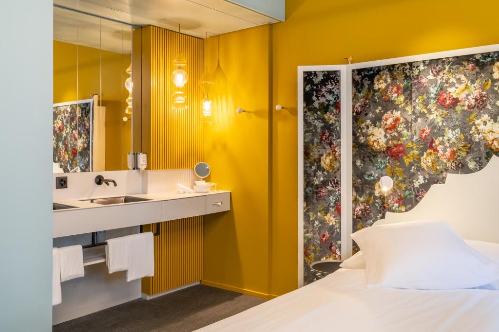 Postel nebo postele na pokoji v ubytování Hotel Continental Park