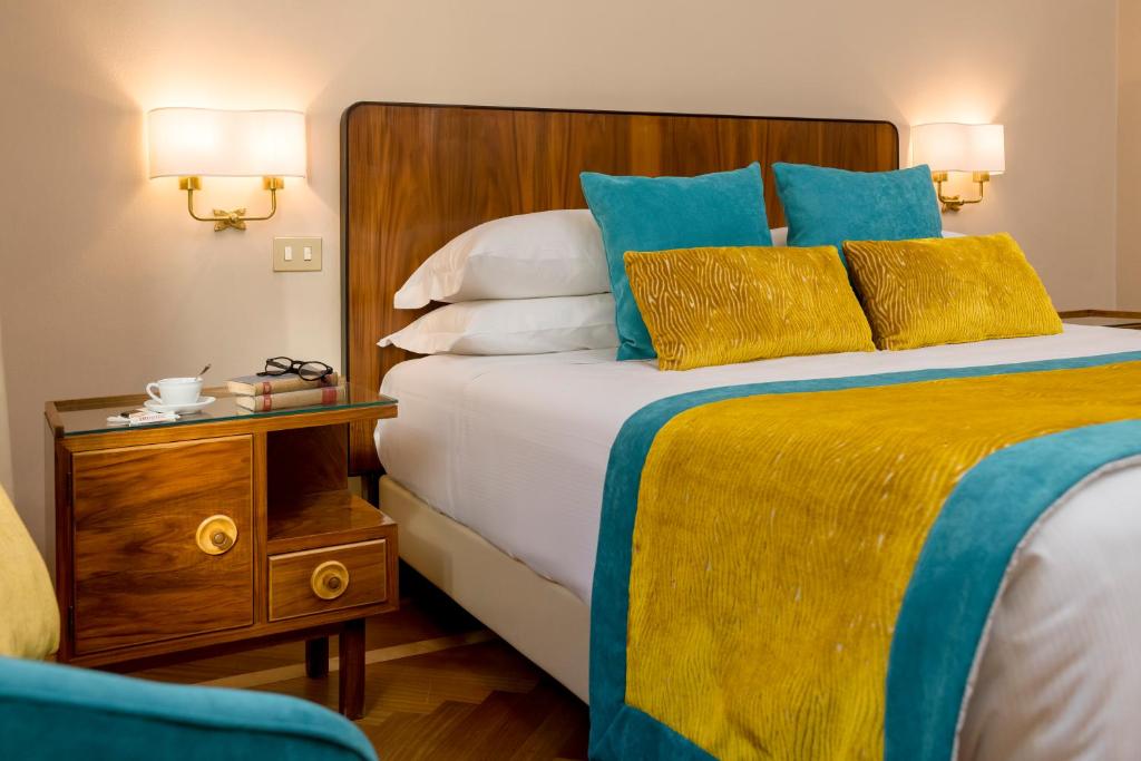 Bettoja Hotel Mediterraneo - Resim 8