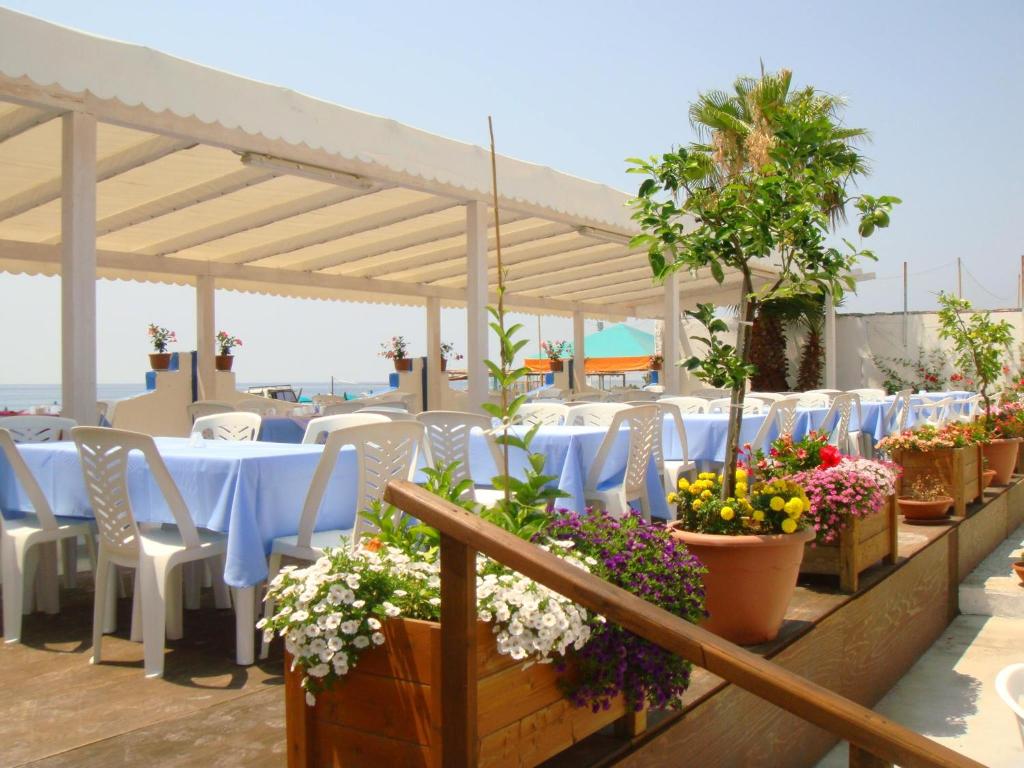 Restaurace v ubytování Hotel Rex